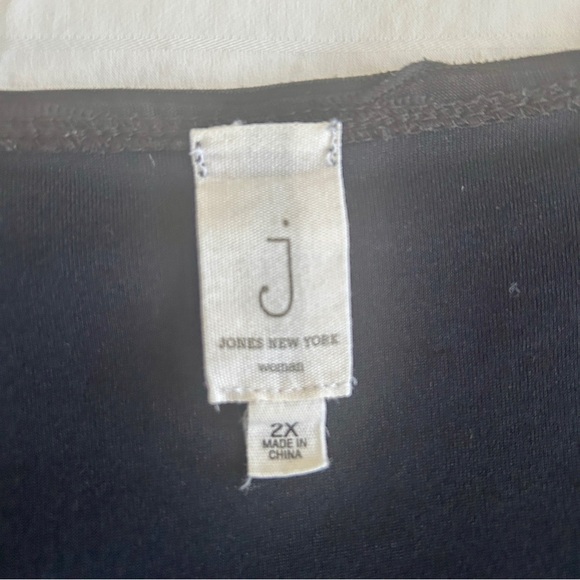Jones New York Top Black Scoop Neck Wavy Line Texture Fully Lined Plus size 2X - Picture 12 of 15